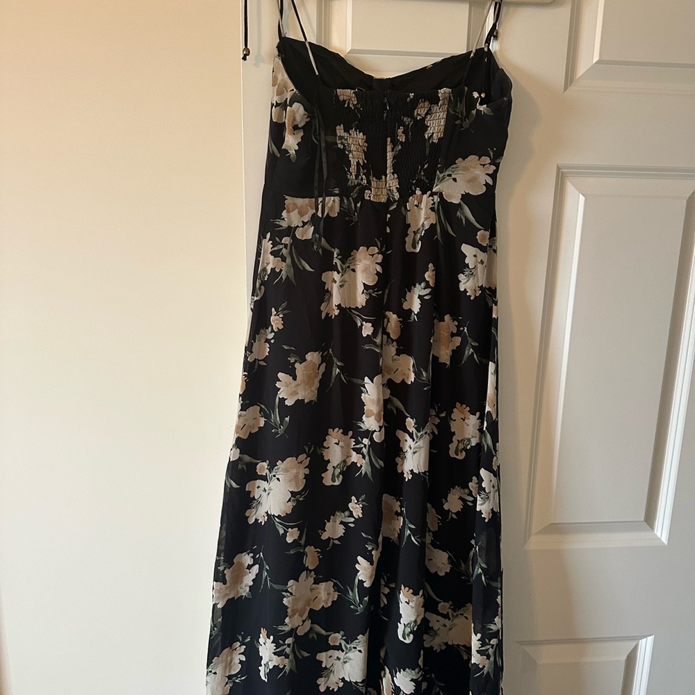 Petal & Pup Black Floral Maxi Dress - Picture 5 of 5